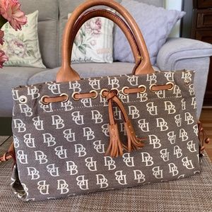 Vintage Dooney & Bourke handbag